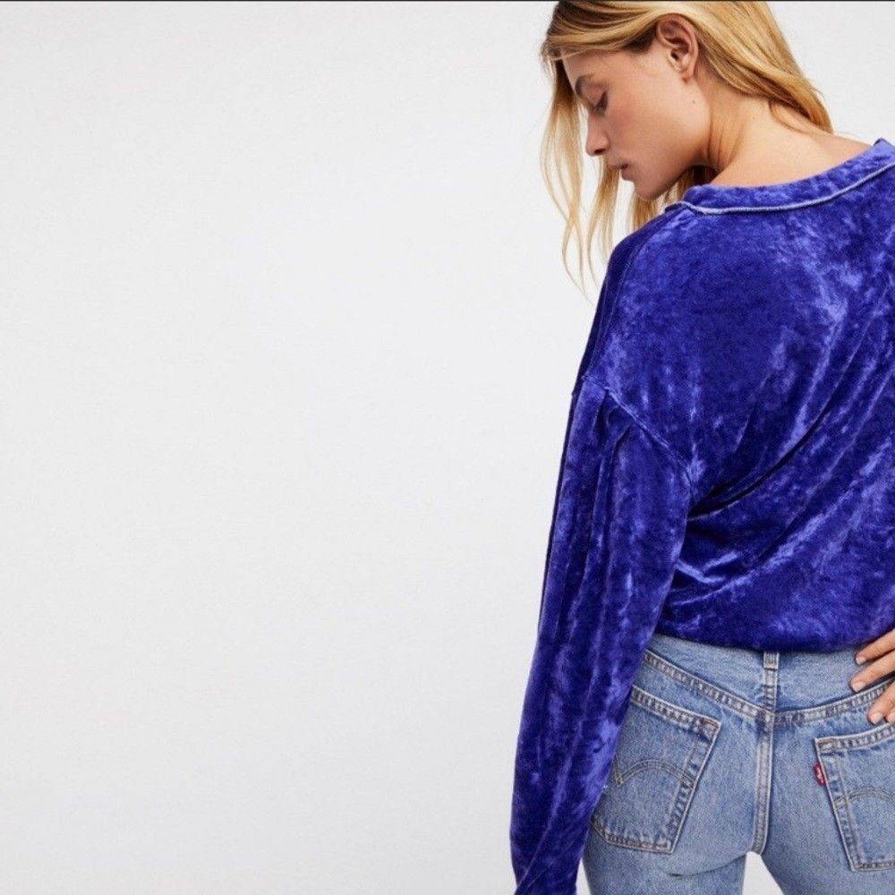 Free People We the Free Milan Crushed Velvet Top Women's XS Purple Night - Picture 3 of 11